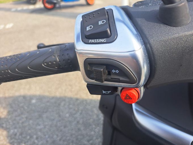 PIAGGIO MP3 500 ABS/ASR 4