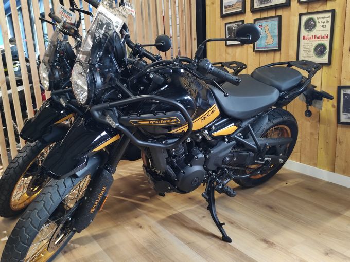 ROYAL ENFIELD HIMALAYAN 450 4