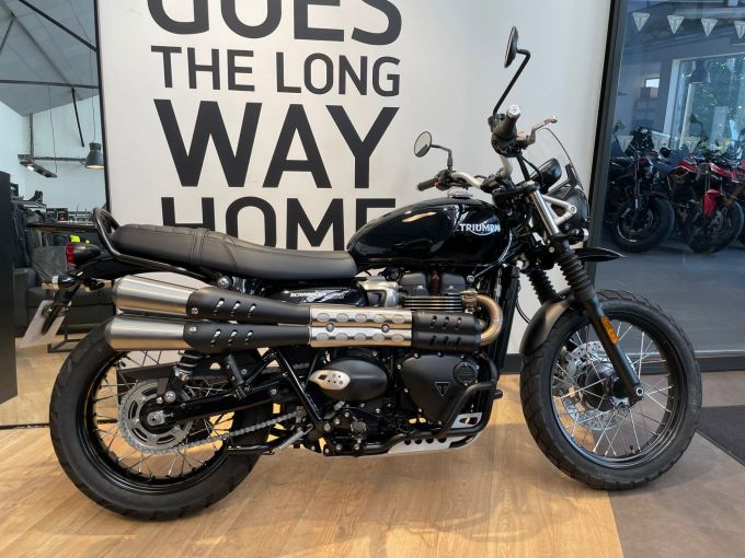 TRIUMPH SCRAMBLER 900 4