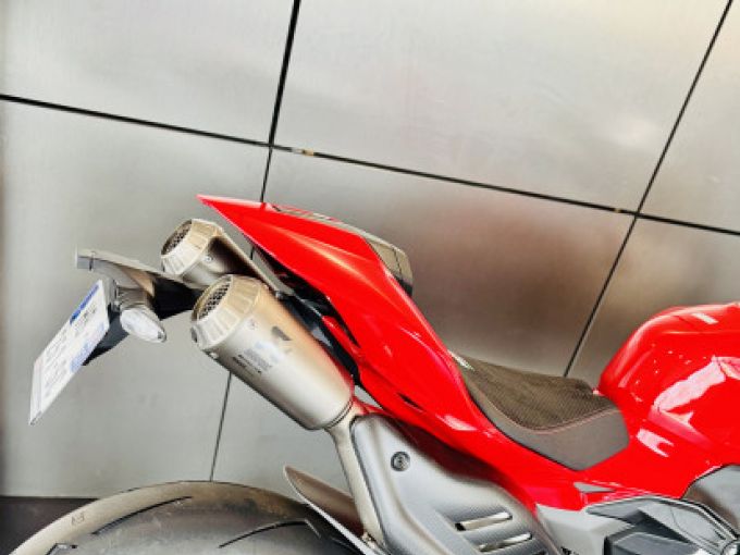 DUCATI PANIGALE V4 S 4