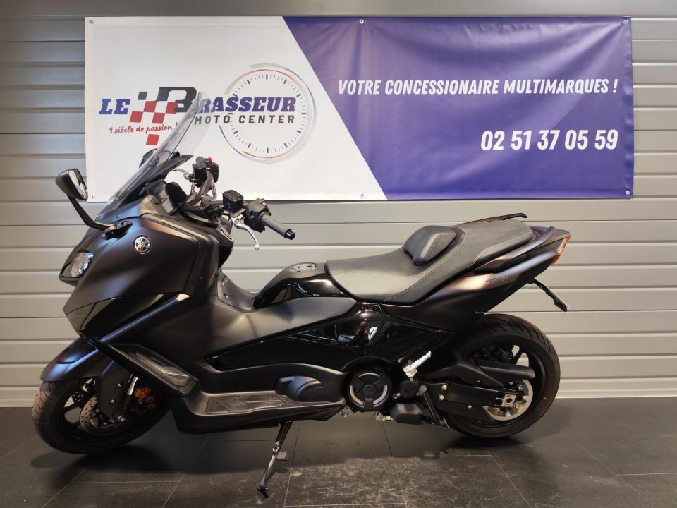 YAMAHA XP T-MAX 560 TECH MAX 4