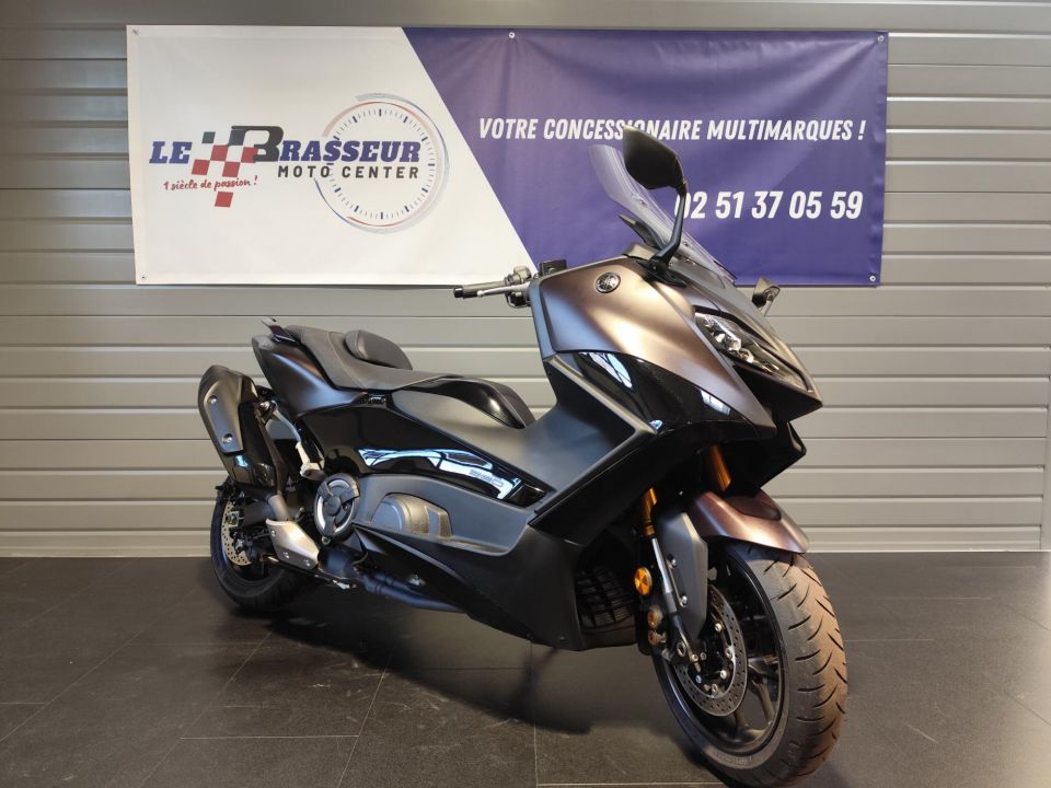 YAMAHA XP T-MAX 560 TECH MAX 4