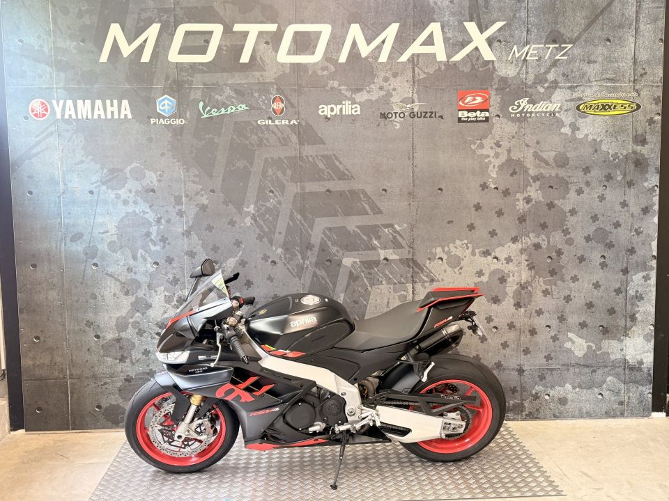 APRILIA RSV4 1100 RR 4