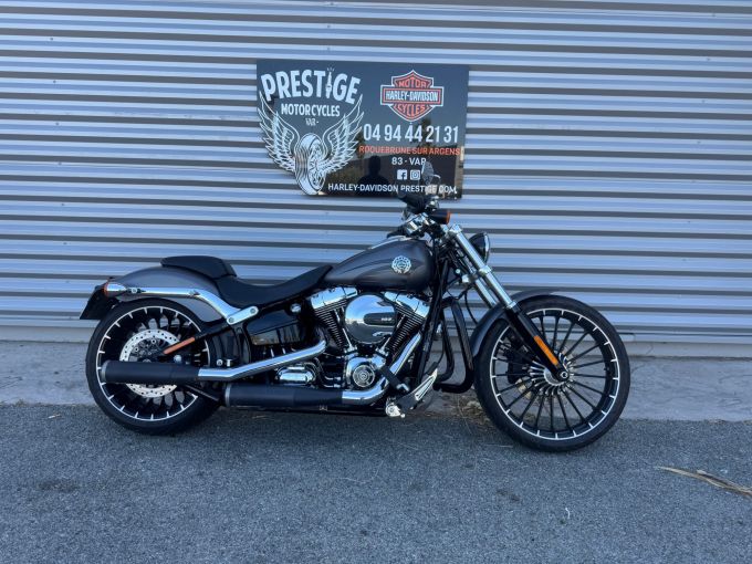 HARLEY-DAVIDSON SOFTAIL BREAKOUT 1690 4