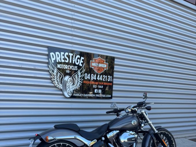 HARLEY-DAVIDSON SOFTAIL BREAKOUT 1690 4
