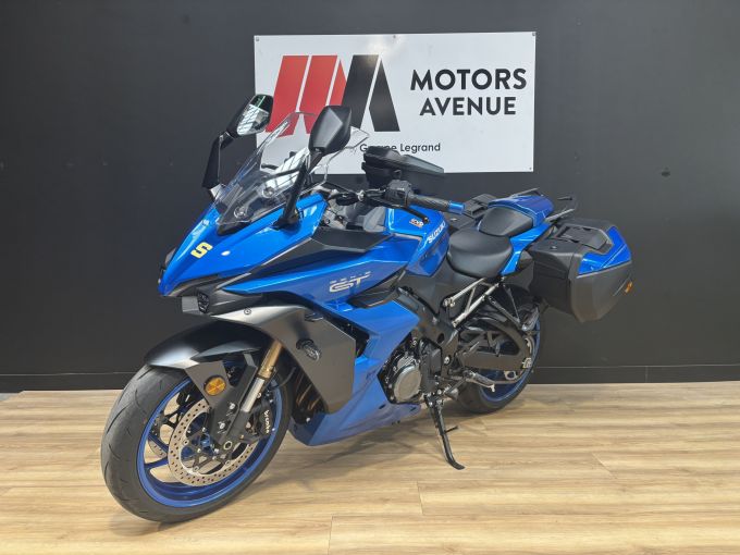 SUZUKI GSX-S 1000 GT 4