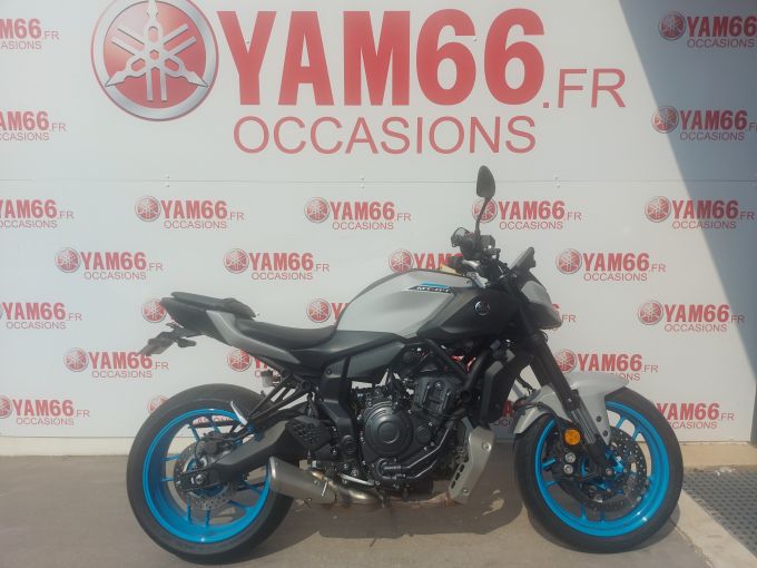 YAMAHA MT-07 (47.5CV) 4