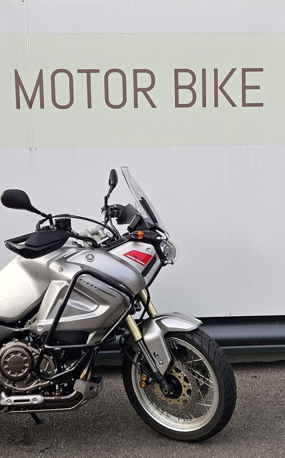 YAMAHA XTZ 1200 SUPER TENERE 4