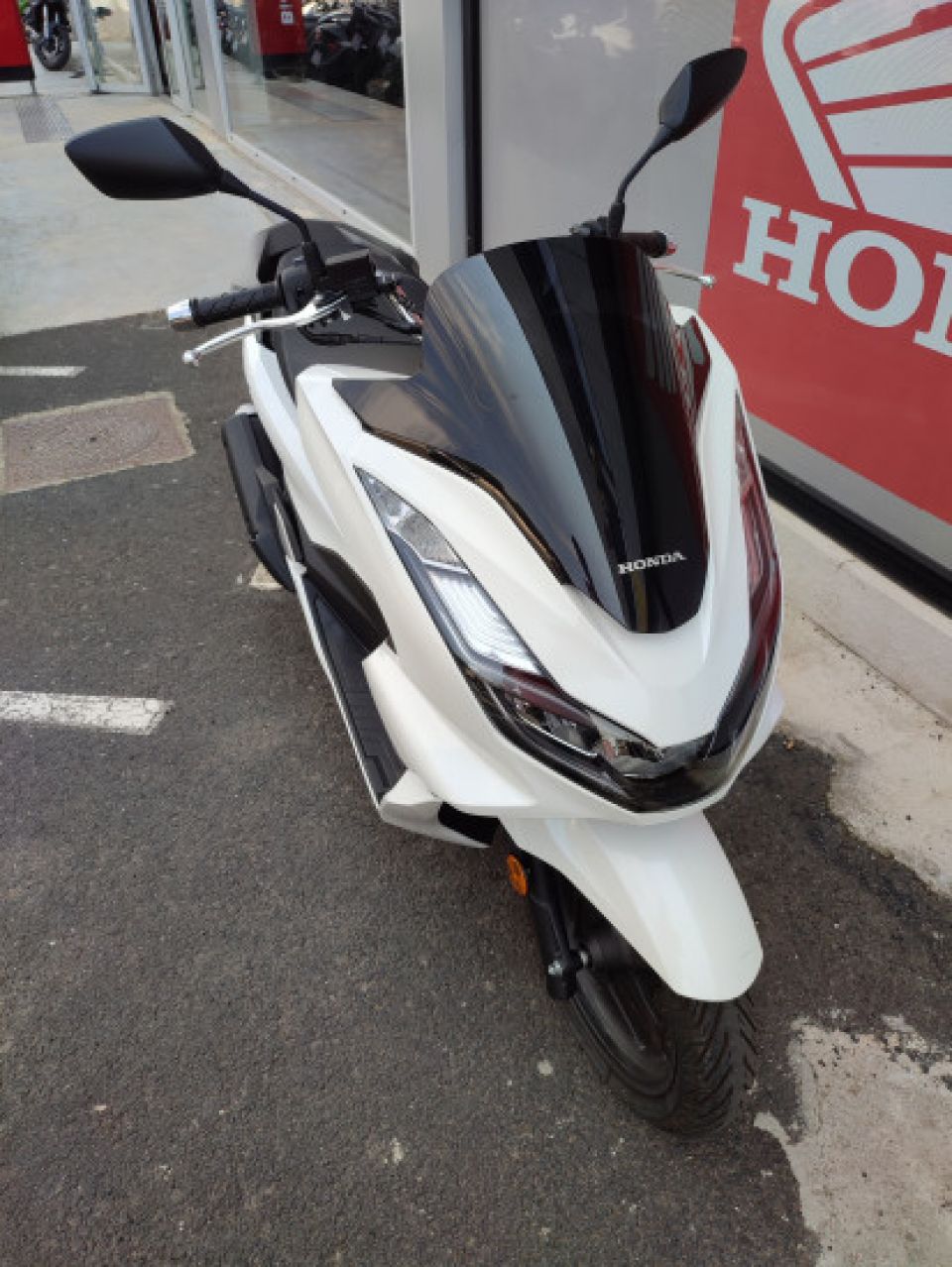 HONDA PCX 125 4