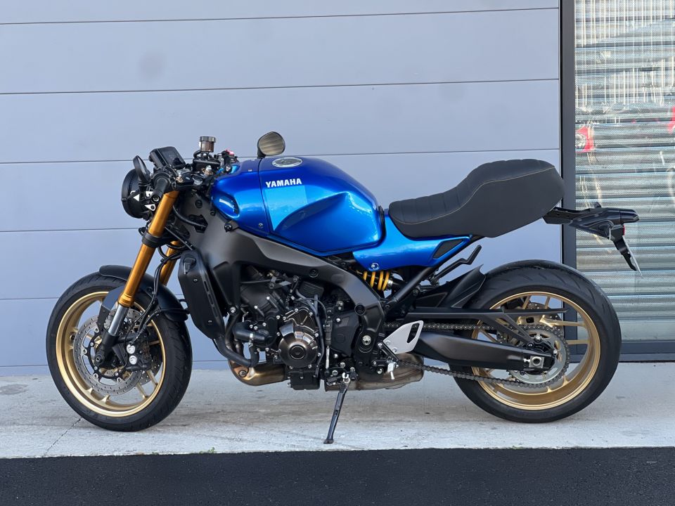 YAMAHA XSR 900 4
