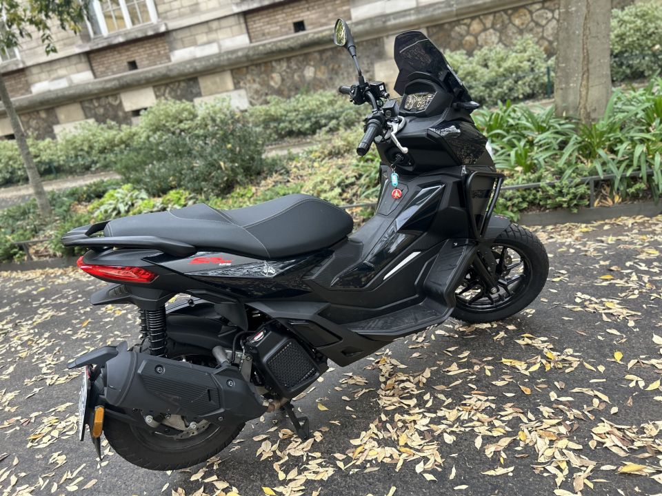 APRILIA SR 125 GT 4