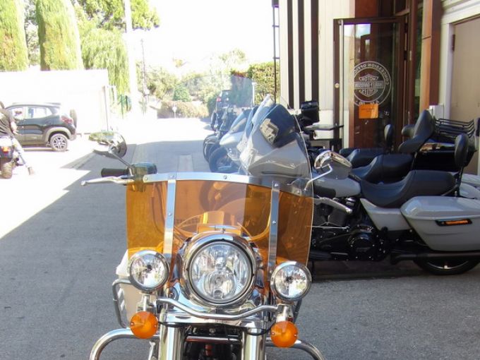 HARLEY-DAVIDSON TOURING ELECTRA GLIDE ICON 1868 HIGHWAY KING 4