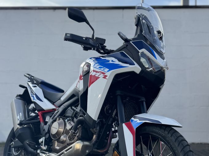 HONDA AFRICA TWIN CRF1000F STD HRC 4