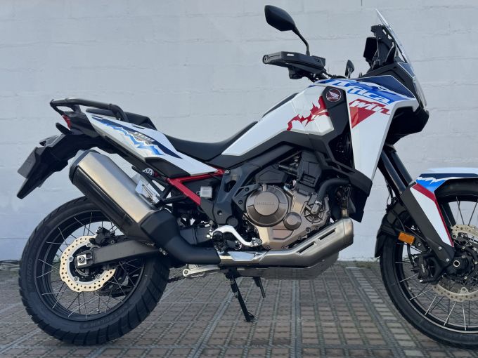 HONDA AFRICA TWIN CRF1000F STD HRC 4