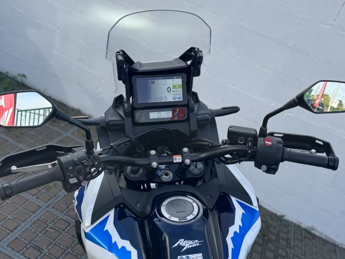 HONDA AFRICA TWIN CRF1000F STD HRC 4