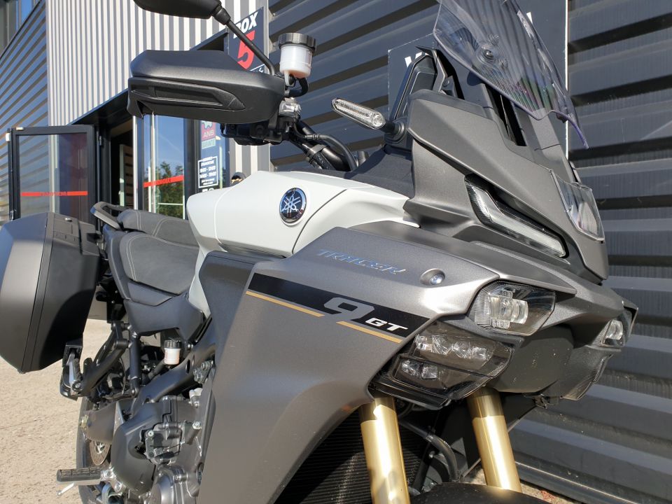 YAMAHA TRACER 9 GT 4