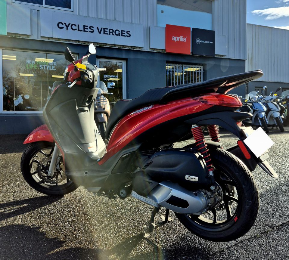 PIAGGIO MEDLEY 125 Iget 4