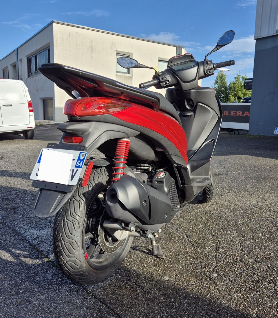 PIAGGIO MEDLEY 125 Iget 4