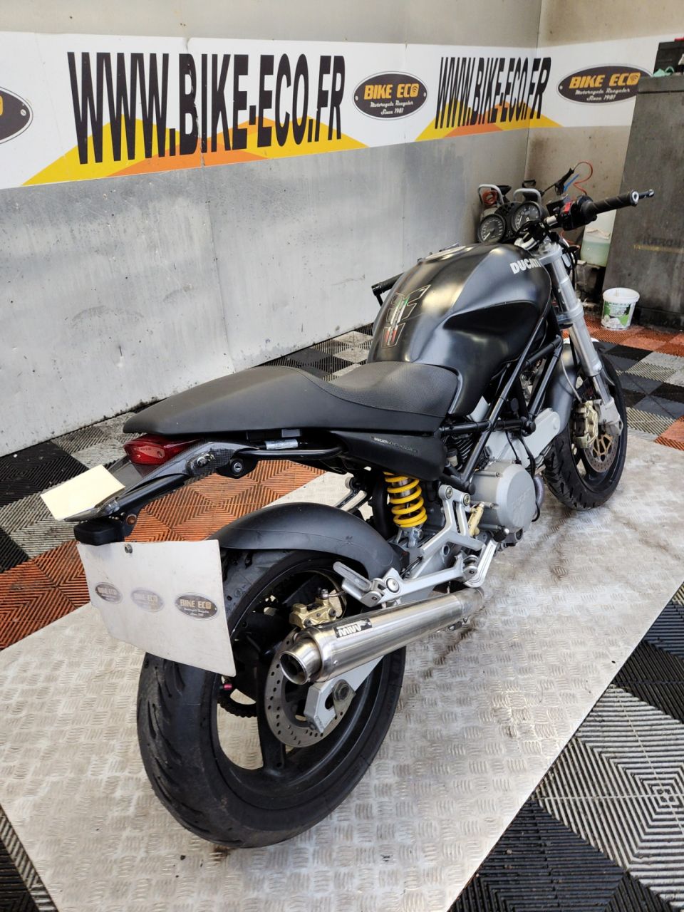 DUCATI 620 MONSTER S 4