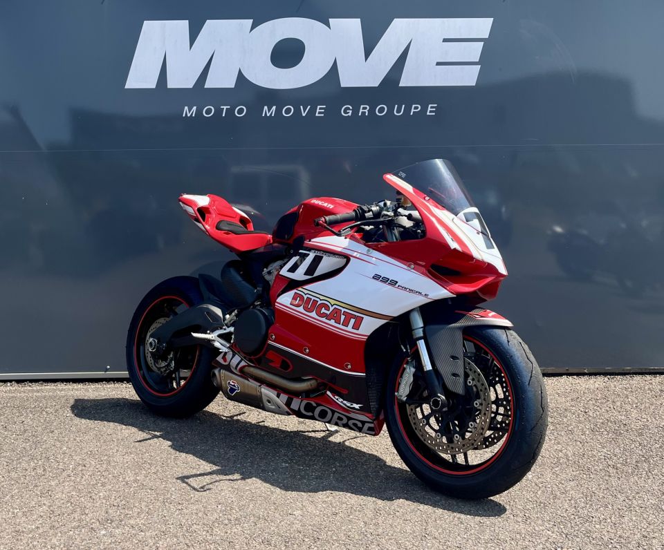 DUCATI PANIGALE 899 4