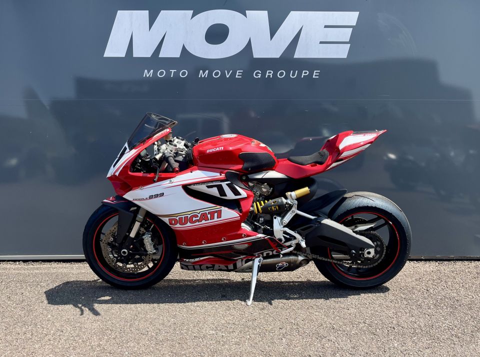 DUCATI PANIGALE 899 4