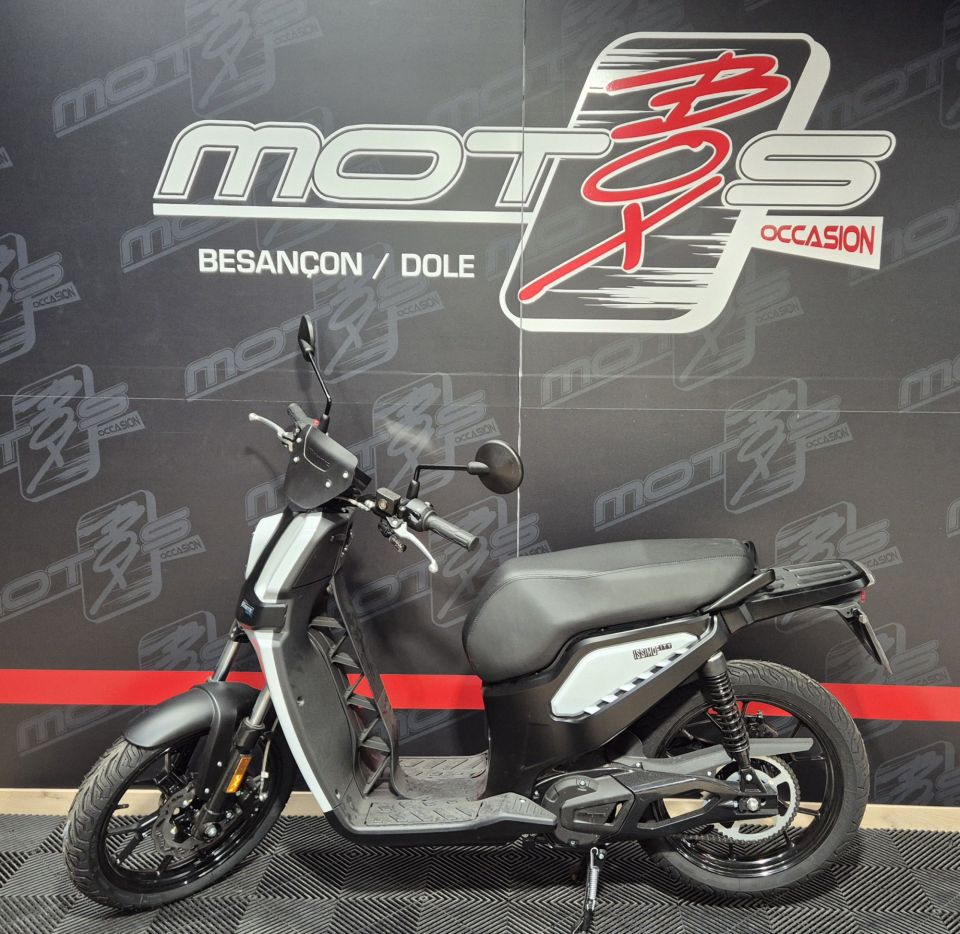 FANTIC ISSIMO CITY 4