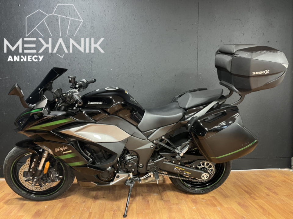 KAWASAKI NINJA 1000 SX TOURER 4