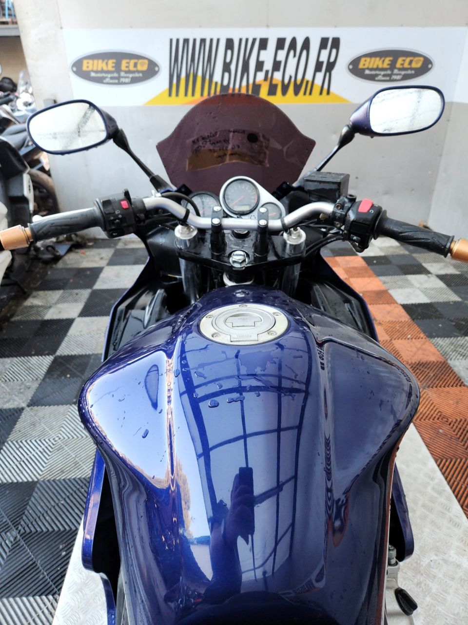 YAMAHA FZS FAZER 1000 4