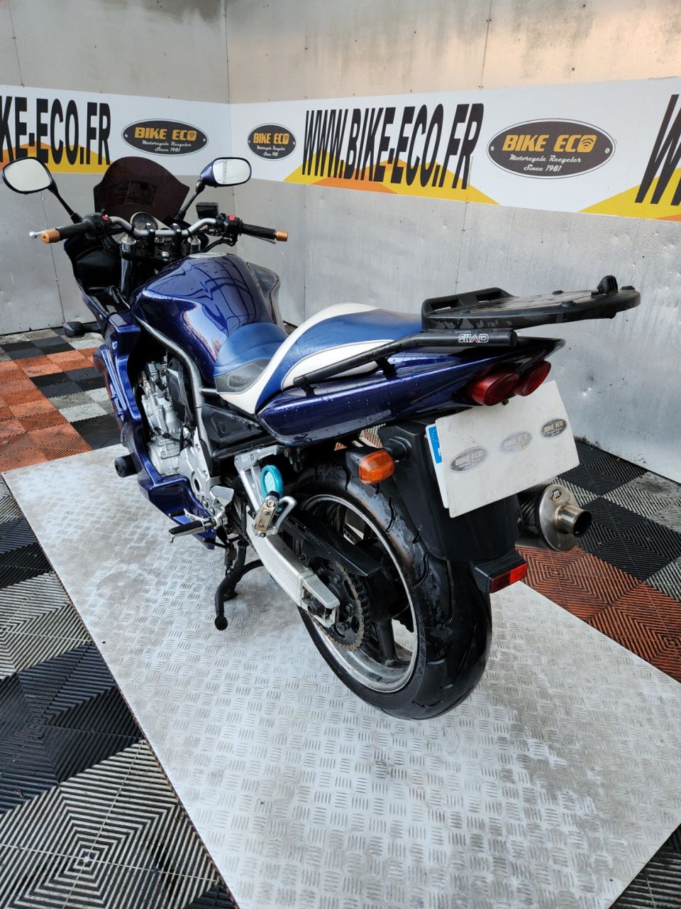 YAMAHA FZS FAZER 1000 4