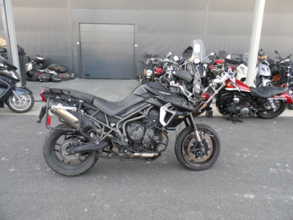 TRIUMPH TIGER 800 XRT 4