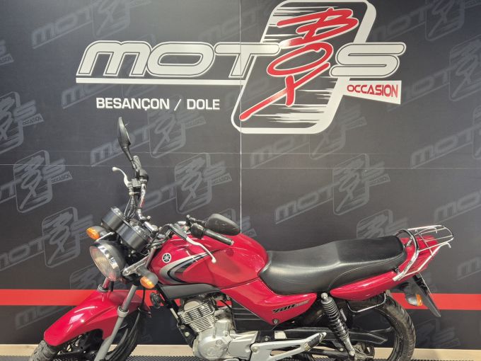 YAMAHA YBR 125 4