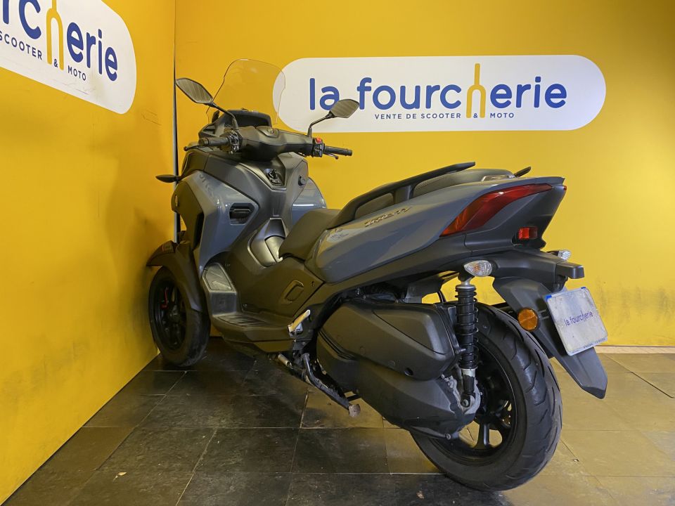 YAMAHA TRICITY 300 4