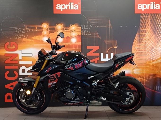 SUZUKI GSX-S 1000 4