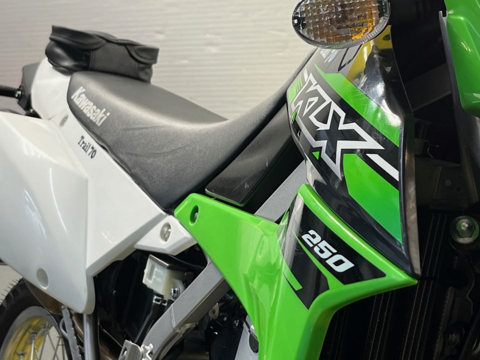 KAWASAKI KLX 250 4