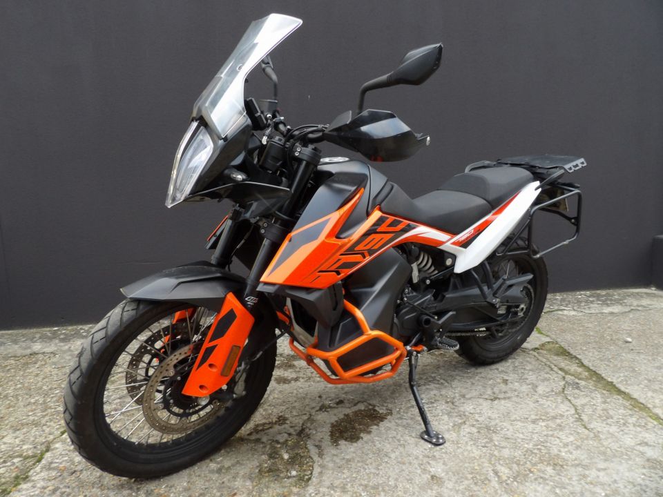 KTM 790 ADVENTURE 4