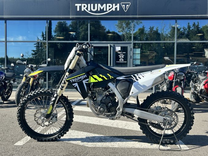 TRIUMPH TF 250-X 4