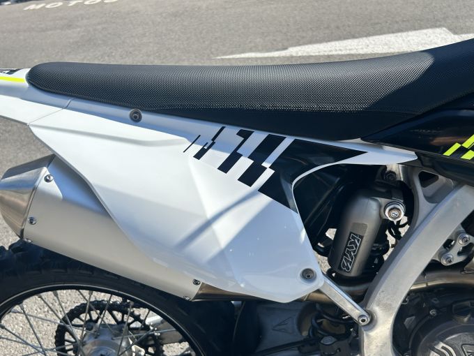 TRIUMPH TF 250-X 4