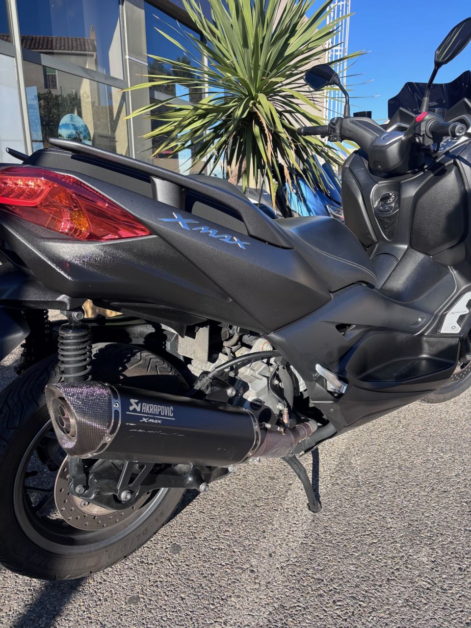 YAMAHA XMAX 300 4