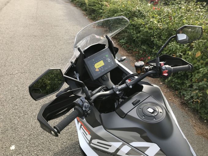 KTM 1290 SUPER ADVENTURE S 4