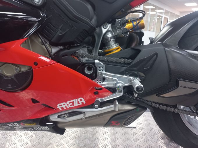 DUCATI PANIGALE V4S BAUTISTA REPLICA 4