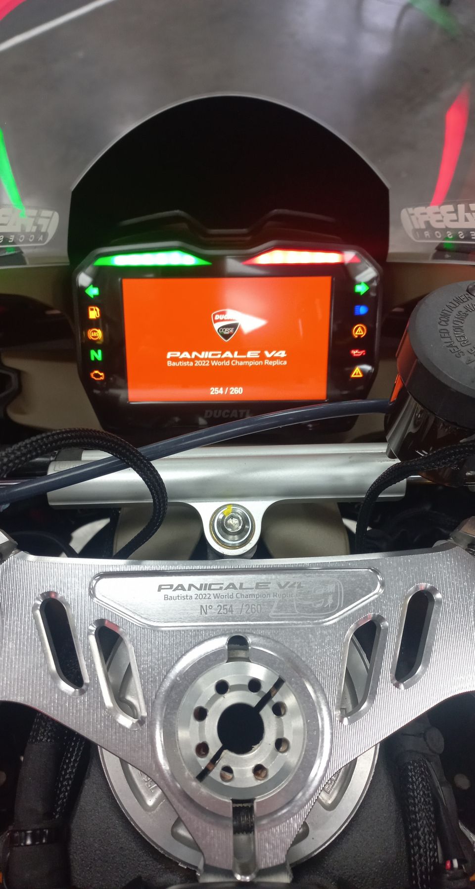 DUCATI PANIGALE V4S BAUTISTA REPLICA 4