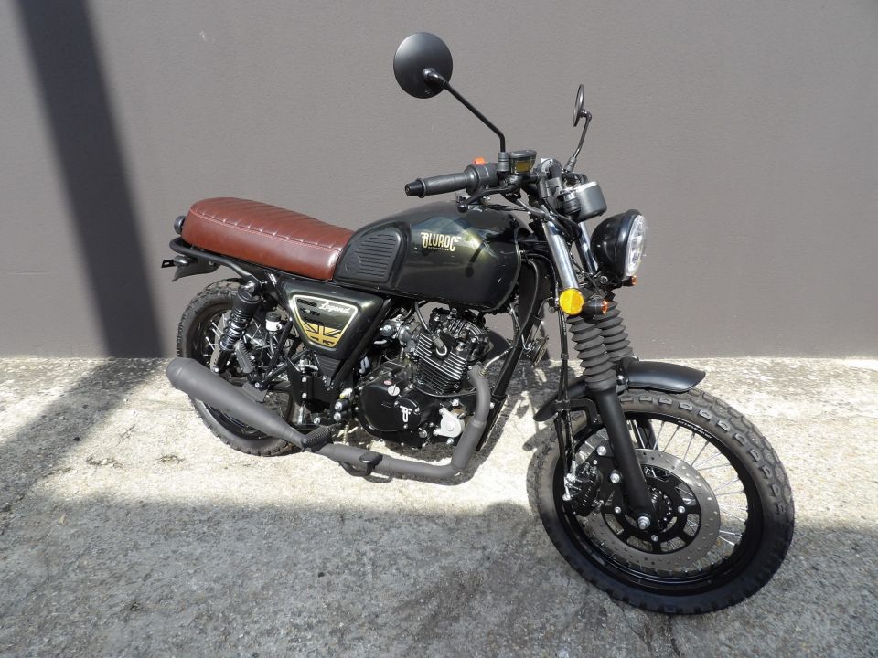 BLUROC MOTORCYCLE Légend 125 4