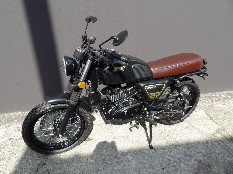BLUROC MOTORCYCLE Légend 125 4