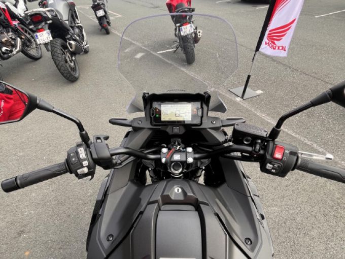HONDA NC750X 4