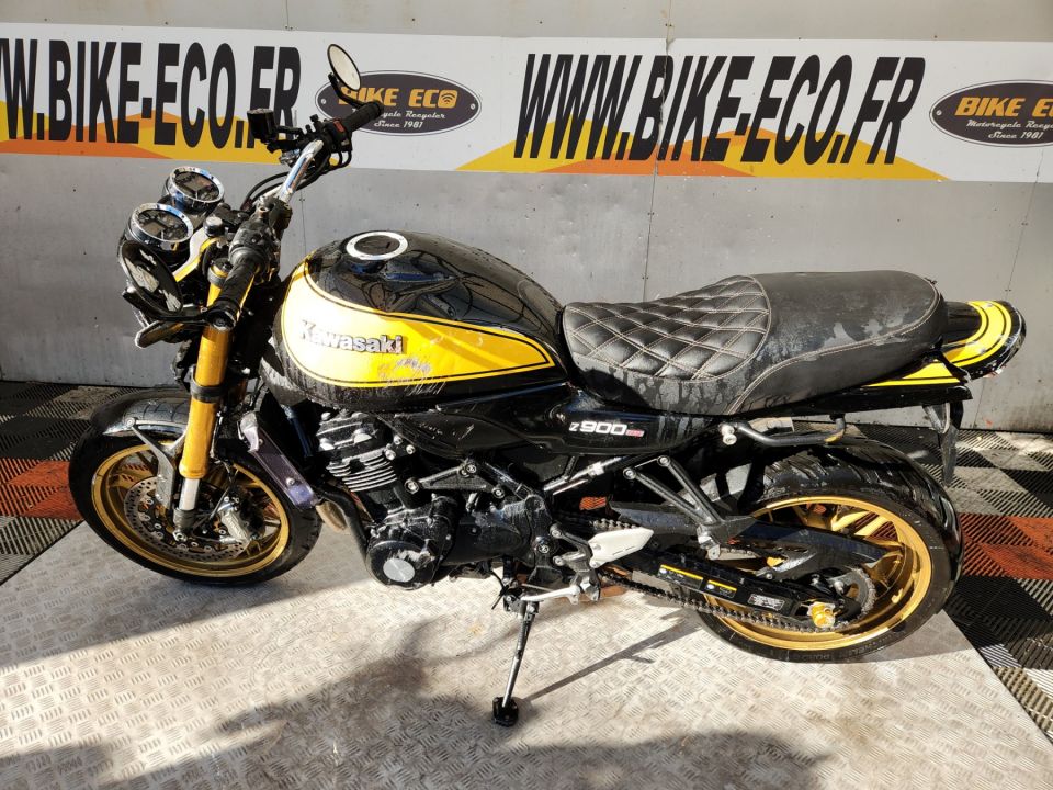 KAWASAKI Z900 SE 4