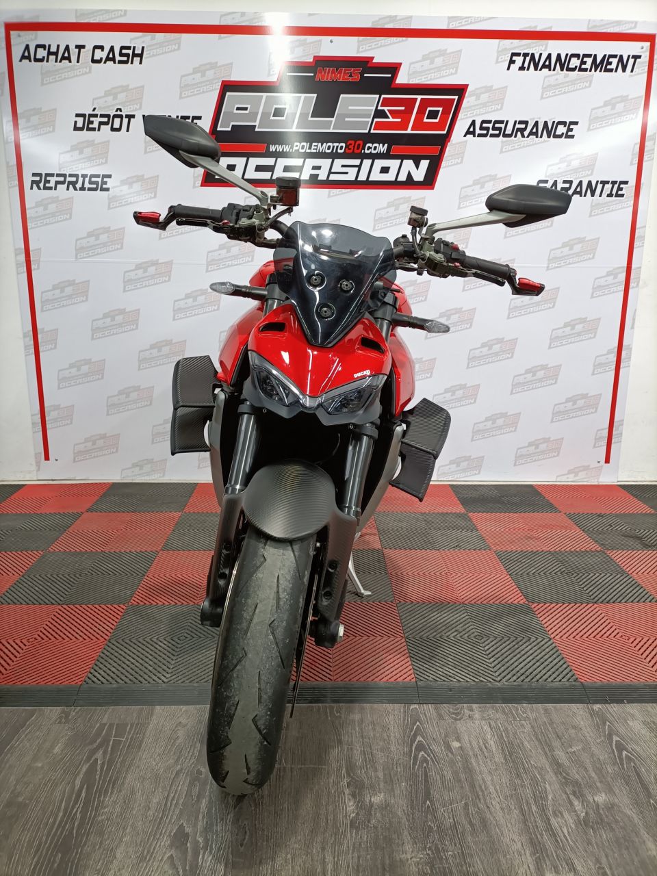 DUCATI STREETFIGHTER V4 Lamborghini 4