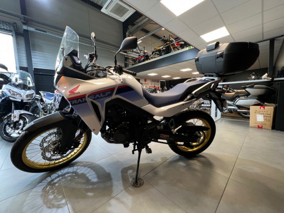 HONDA XL750 TRANSALP 4