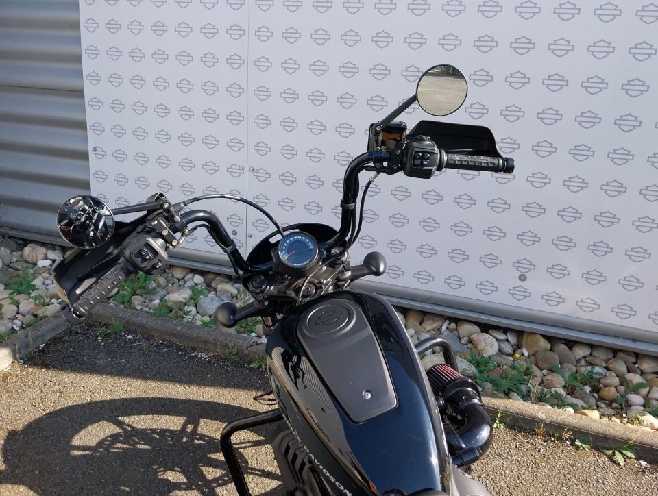 HARLEY-DAVIDSON SPORTSTER NIGHTSTER 975 4