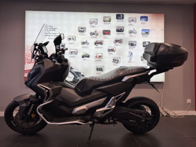 HONDA X-ADV 750 4