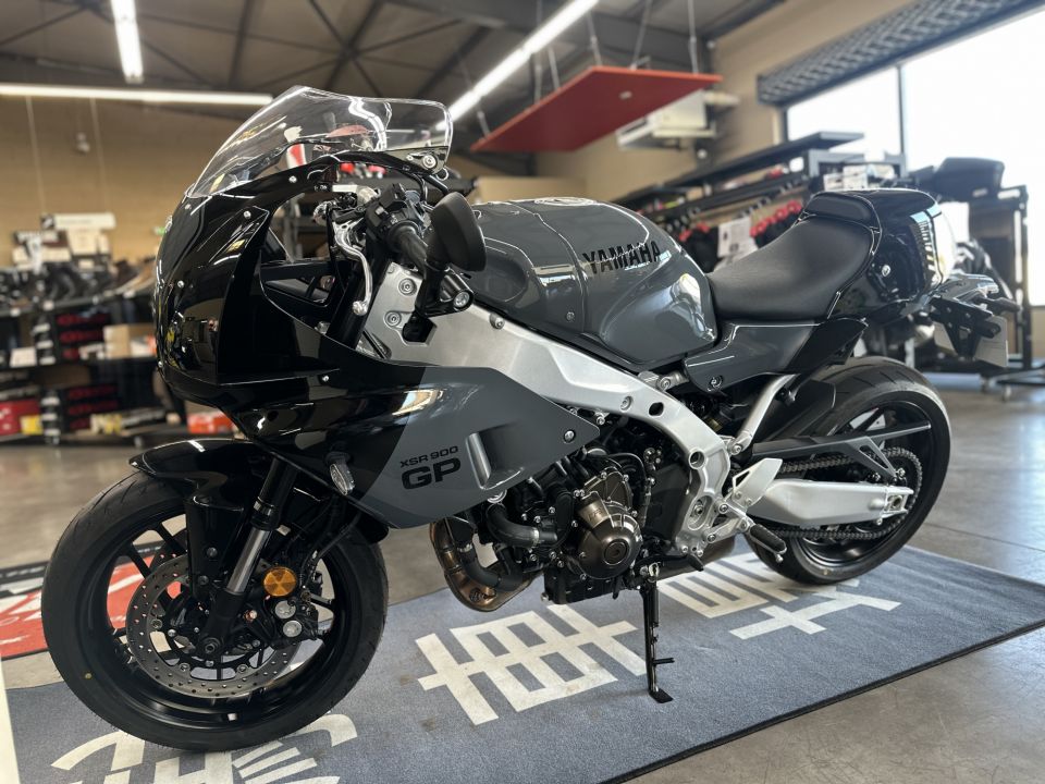 YAMAHA XSR 900 GP 35KW 4